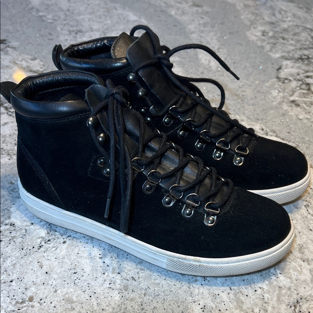 J/SLIDES Black Suede High Top Sneakers Size 7 EUC